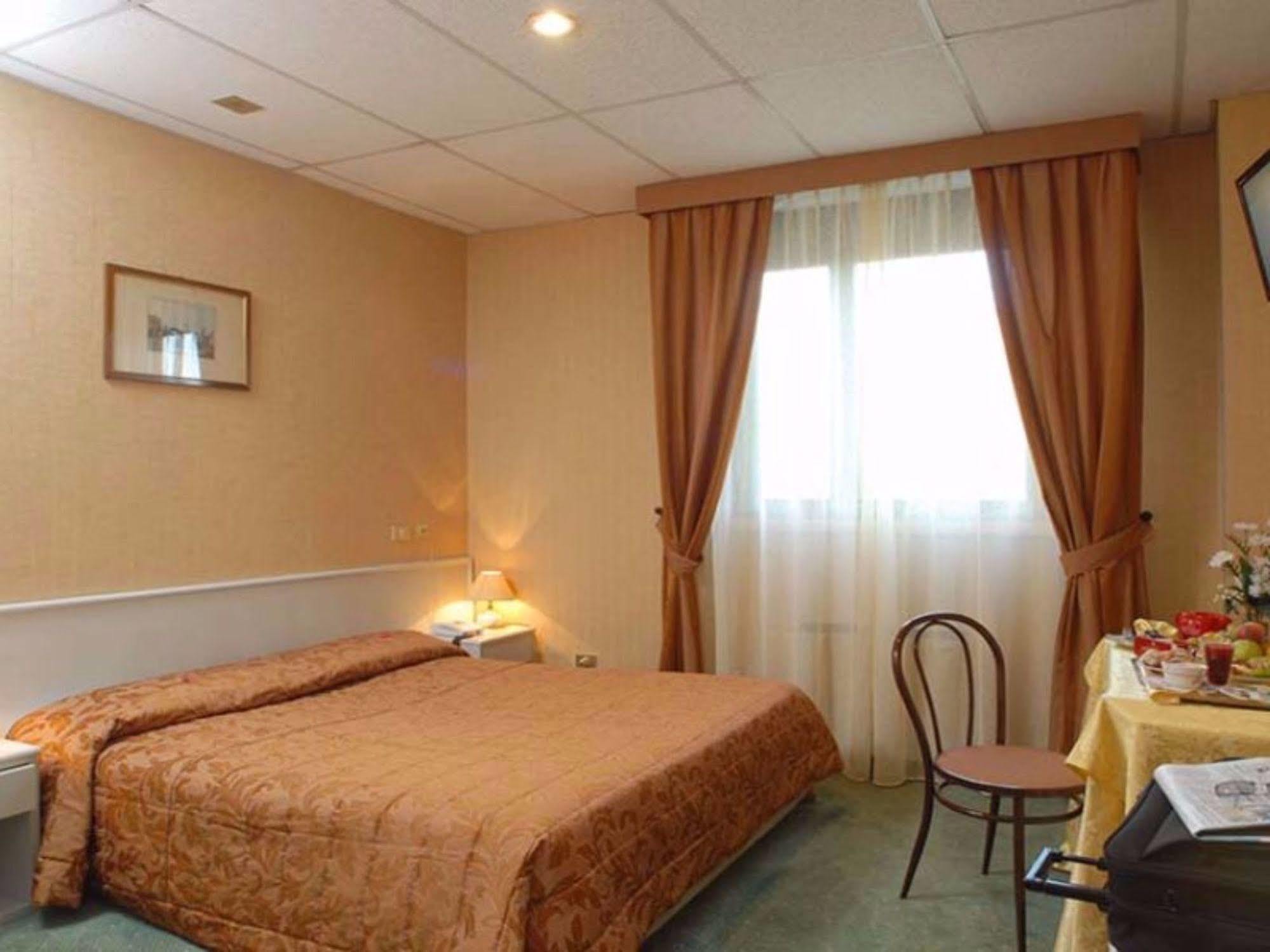 Hotel Thp Bologna Carteria di Sesto Rastignano Exteriér fotografie